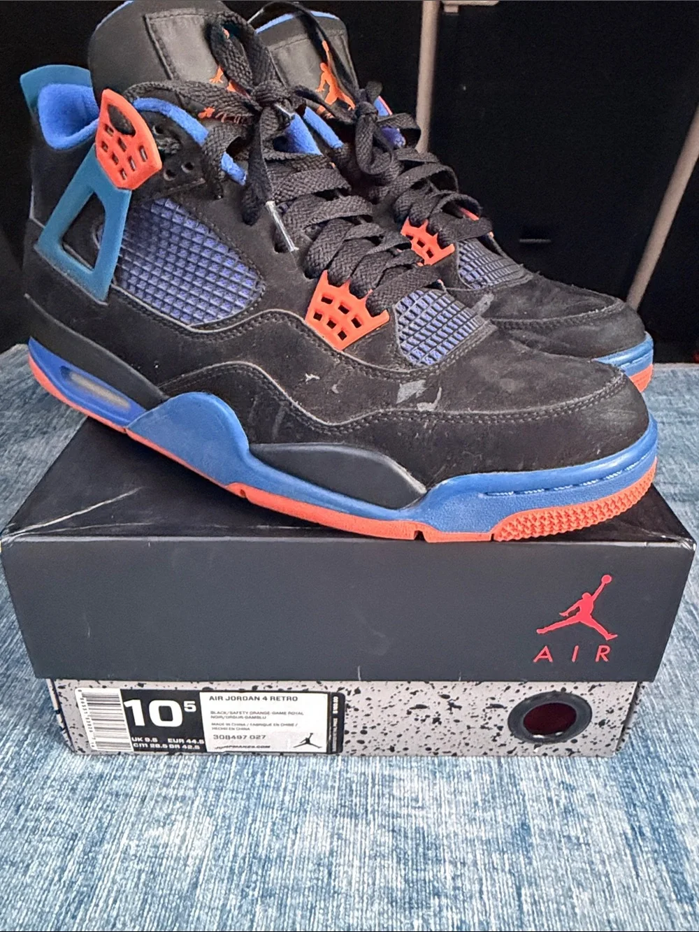 Jordan iconic silhouette